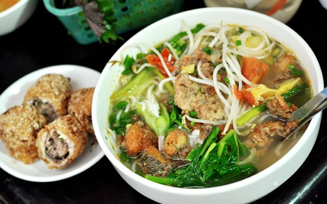 bún cá.jpg